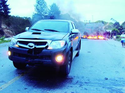 Atropelamento gera bloqueio da PR-423