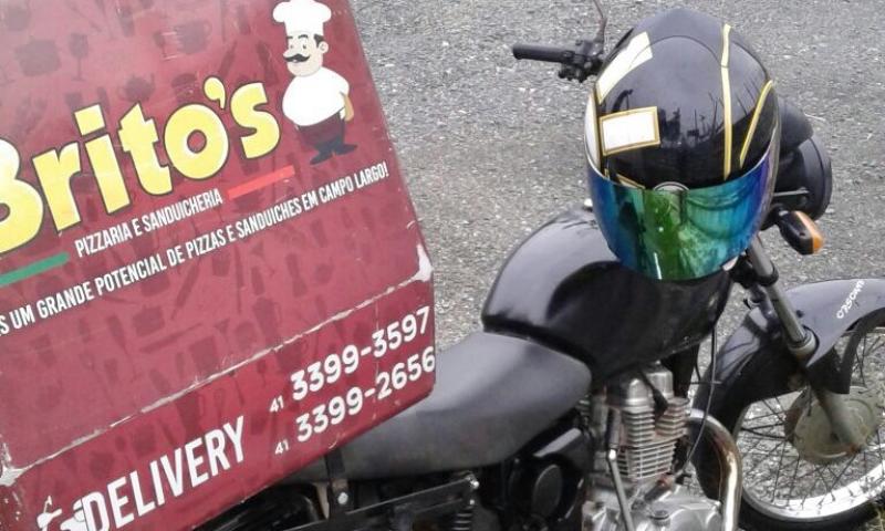 Entregador de pizza tem a moto roubada no Botiatuva