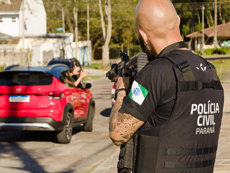 PCPR e PMPR prendem suspeito por diversos furtos em Campo Largo