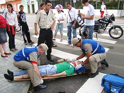 Colisão em perigoso cruzamento