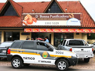 Panificadora e loja são roubadas