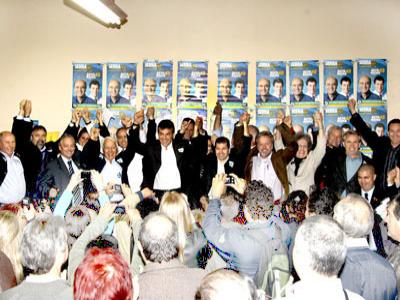 Beto Richa inaugura  comitê Pró Serra