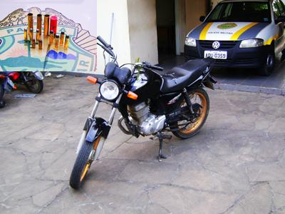 Moto roubada é recuperada