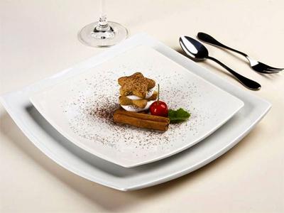 Porcelanas com design quadrado