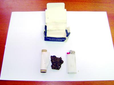 Patrulha Escolar flagra jovens com droga