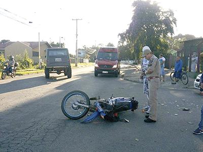 Acidente na Expedicionários deixa motociclista ferido