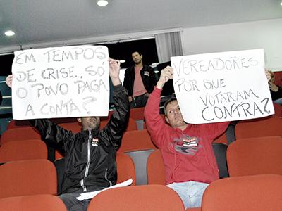 População pede na Câmara a redução de salários dos vereadores