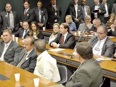 Luiz Costa participa de reunião com a bancada paranaense em Brasília
