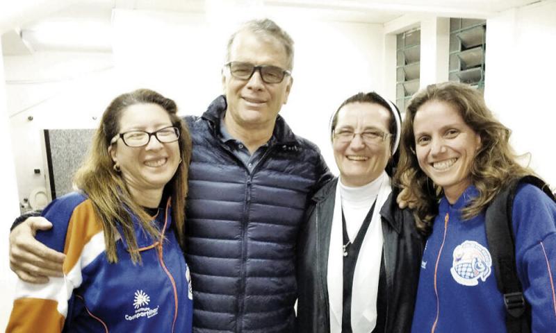 Projeto Vôlei em Rede, referência no Estado, é desenvolvido em Campo Largo