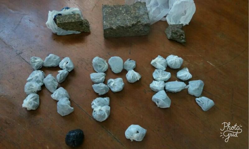 Indivíduo foge da PM e abandona sacola com Maconha