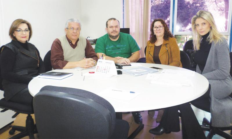 População reclama atendimento na Unidade de Saúde do Centro