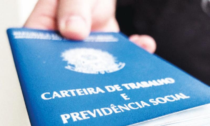 Procon alerta consumidores sobre o saque do FGTS