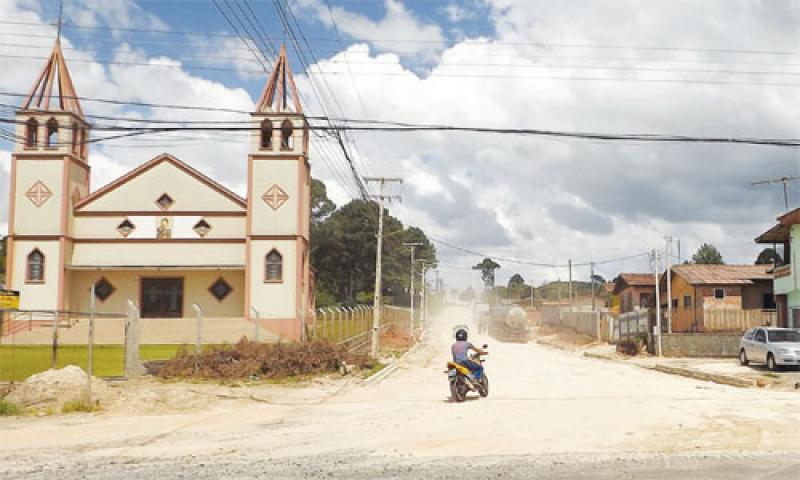 População cobra pressa nas obras da Thedoro Kochinski