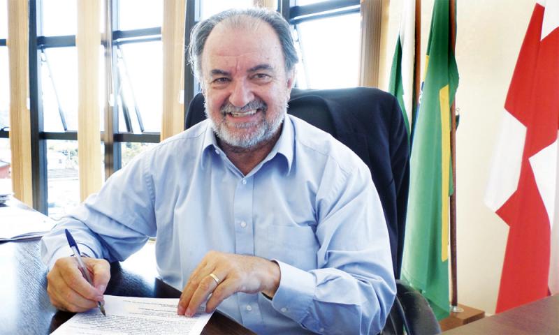 Balsa Nova reduz despesas para investir em obras e serviços