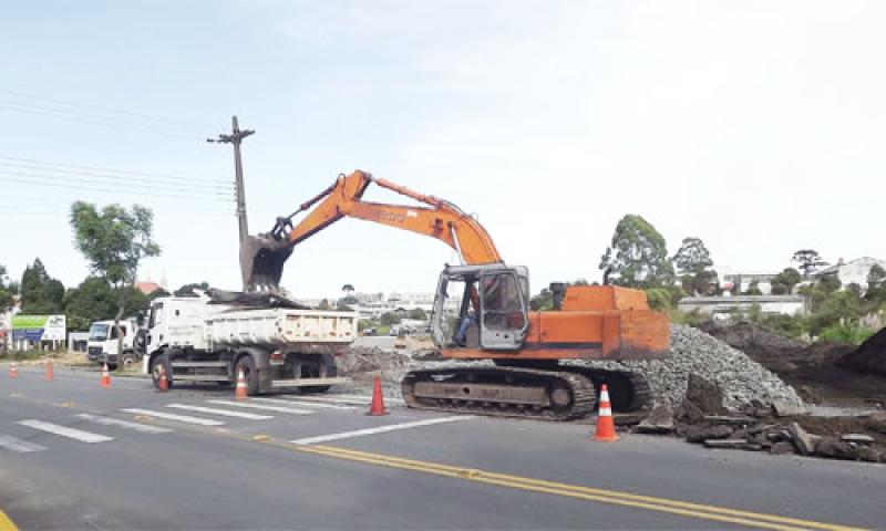 Nova opção de tráfego no centro da cidade fica pronta em poucos dias