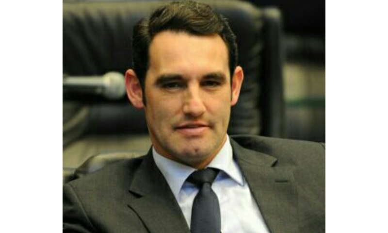 Alexandre Guimarães tem bens bloqueados por determinação judicial