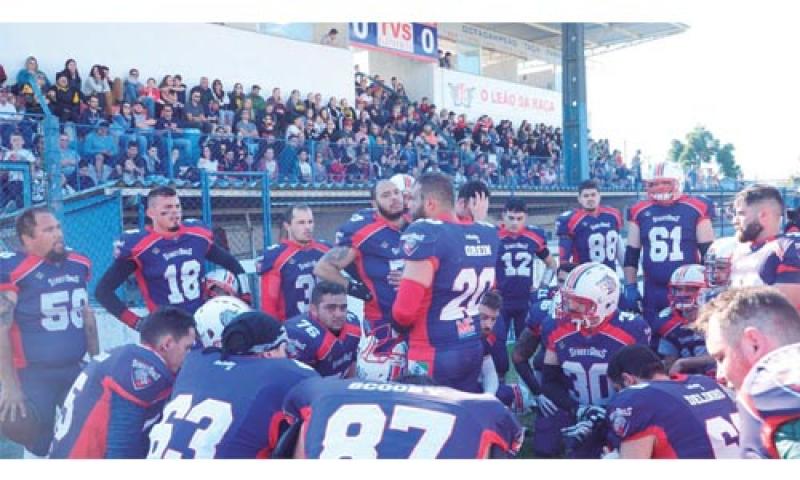 Street Dogs estreia na VI Copa Sul em casa com grande público
