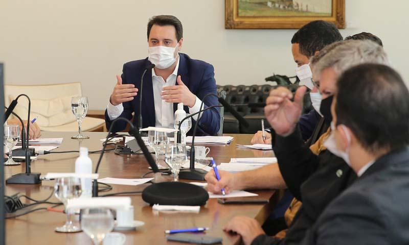 Servidores do Estado poderão retomar atividades presenciais