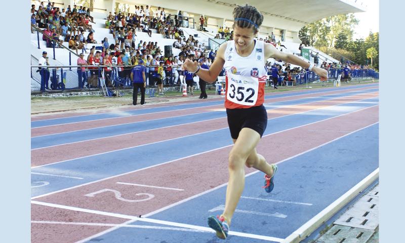 Gabriela Tardivo, a Garota de Ouro, brilha nas categorias de base