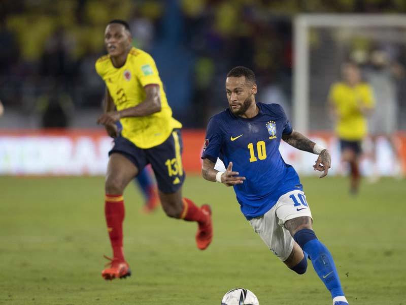 Por vaga antecipada na Copa, Brasil encara Colômbia nas Eliminatórias