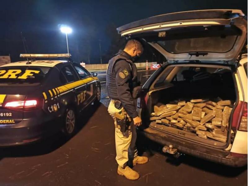 PRF apreende em Laranjeiras do Sul carregamento de maconha que viria para Campo Largo