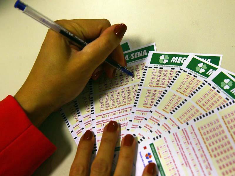 Mega-Sena sorteia nesta terça-feira prêmio de R$ 16,9 milhões