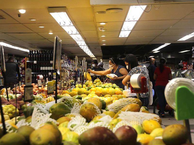 Itens da ceia de Natal têm diferença de preço de 124,72%