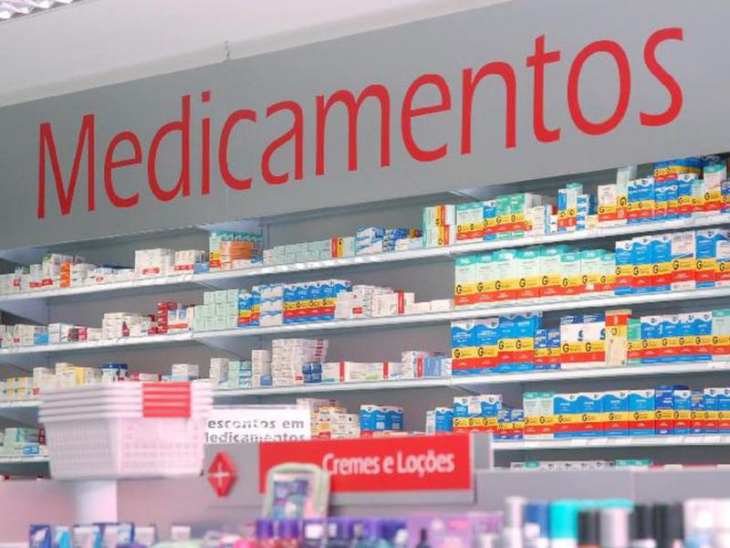 Senado aprova suspensão no aumento de preço de medicamentos em 2021