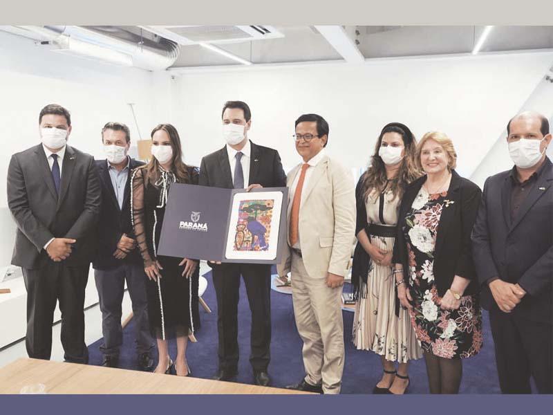 Obra do artista plástico Toto Lopes é entregue à ONU na Expo Dubai 2020