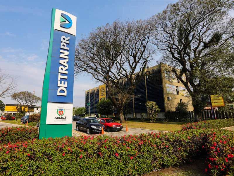 Detran vai oferecer acesso gratuito à internet em suas unidades