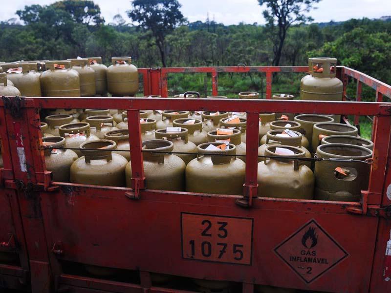  Gás Natural, botijão de 13 quilos de gás de cozinha