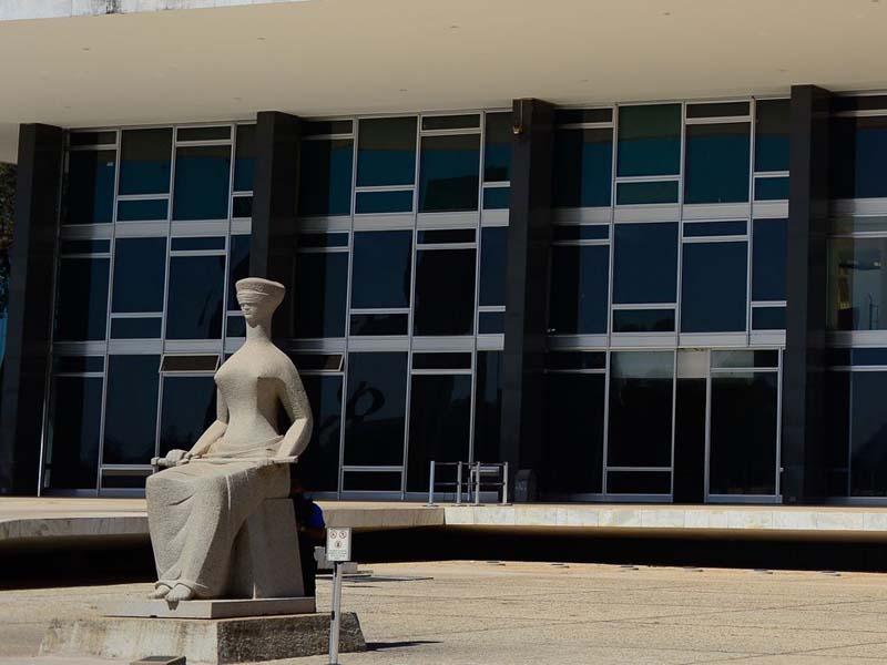 Maioria do STF decide reabrir pedido de gratuidade no Enem 2021
