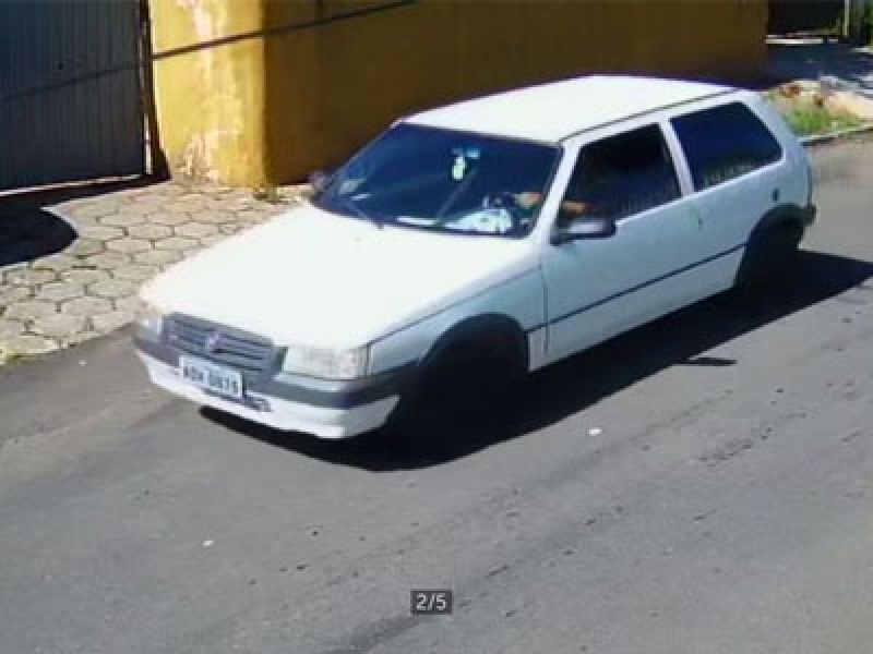 Marginais arrombam e furtam objetos de residência no Vila Glória