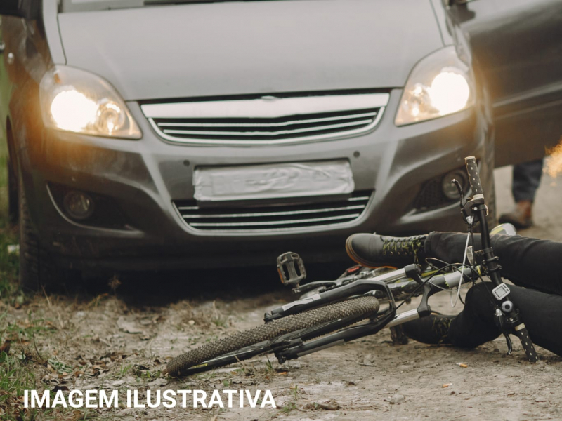 Rapaz socorrido pelos bombeiros após queda de bicicleta no Itaqui