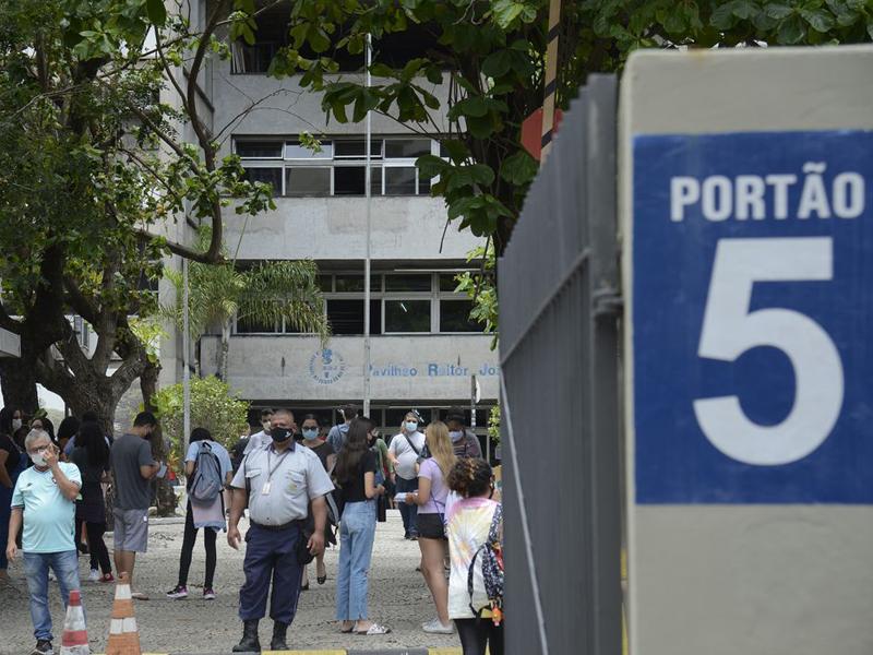 Entenda como é feita a correção do Enem