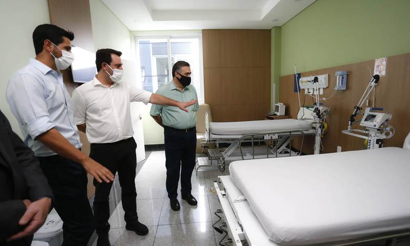 Governo abre 52 novos leitos de UTI para Covid-19 em Campo Largo