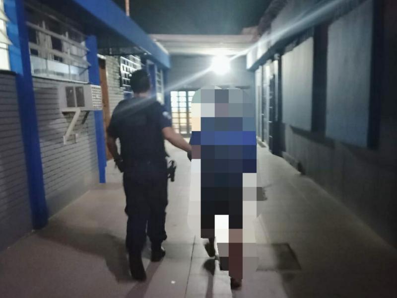 Após acionamento de Botão Maria da Penha a GMCL prende indivíduo por quebra de Protetiva
