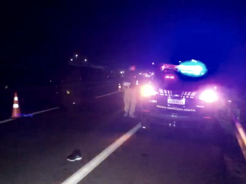 Homem morre atropelado na BR-277 proximidades do viaduto da Caterpillar