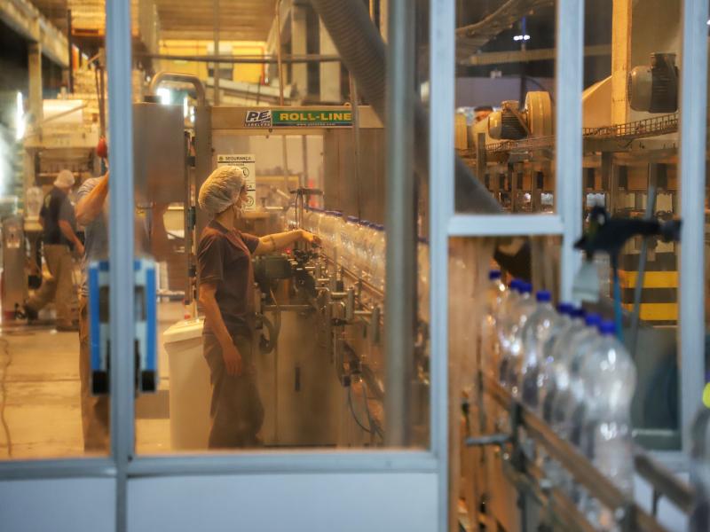Com aumento real, Salário Mínimo Regional pode superar R$ 2 mil em 2023