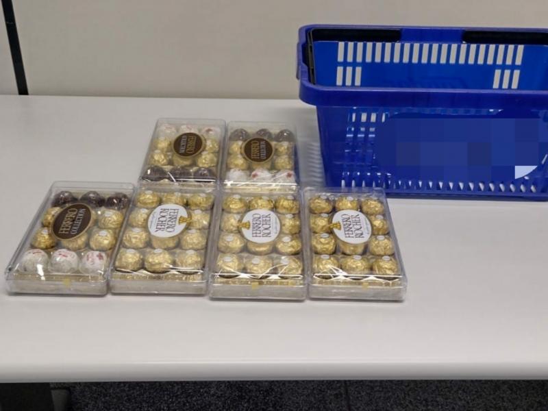 Indivíduo furta chocolates em supermercado no Centro e é preso pela GM