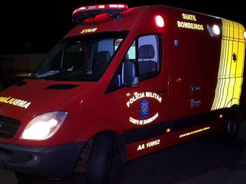 Motociclista socorrido pelo SIATE após  colisão na Avenida dos Expedicionários