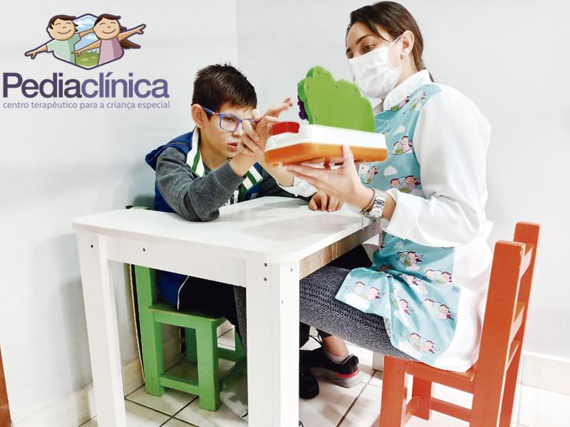 Equipe multidisciplinar completa e atendimento infanto-juvenil especializado na Pediaclínica