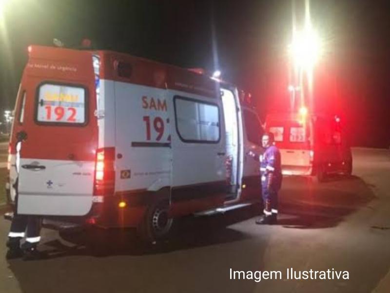Moradores aplaudem socorristas e equipe do Samu em salvamento de motociclista no Bugre