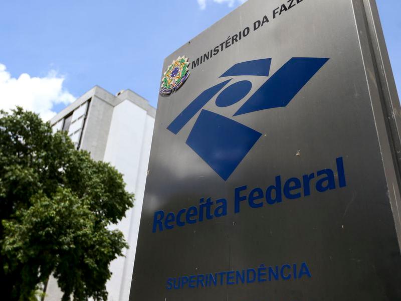 Arrecadação federal chega a R$ 172,31 bilhões em agosto