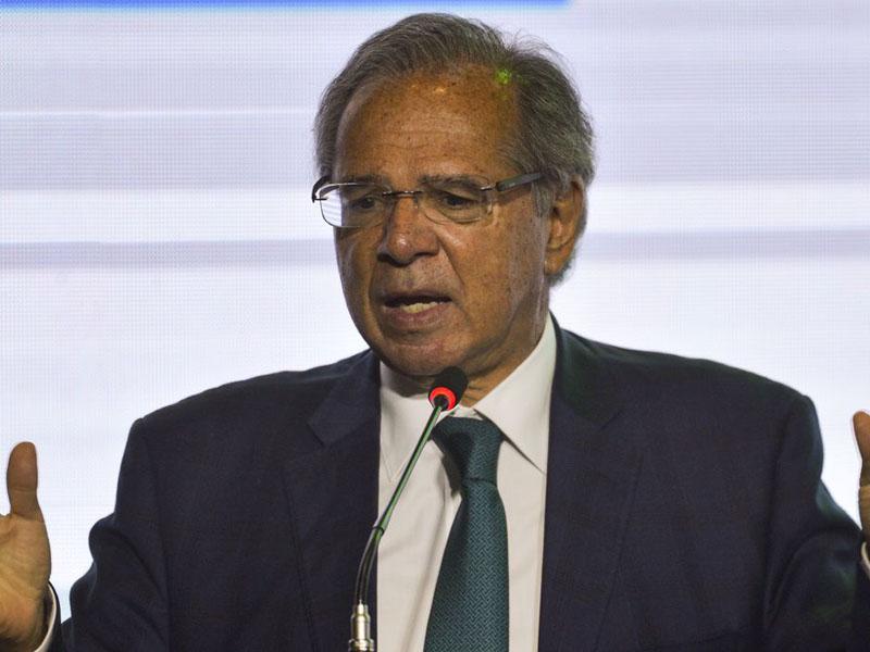 Recuo da inflação pode fazer juros caírem em 2023, diz ministro