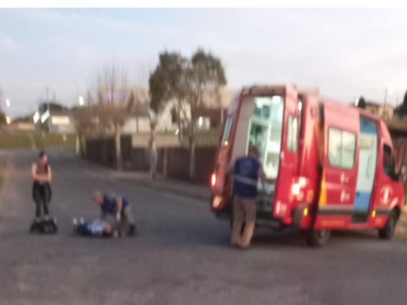 Veículo colide em moto e motorista foge sem prestar socorro