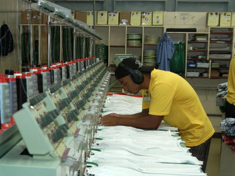 Indicadores Industriais mostram desaceleração no segundo semestre
