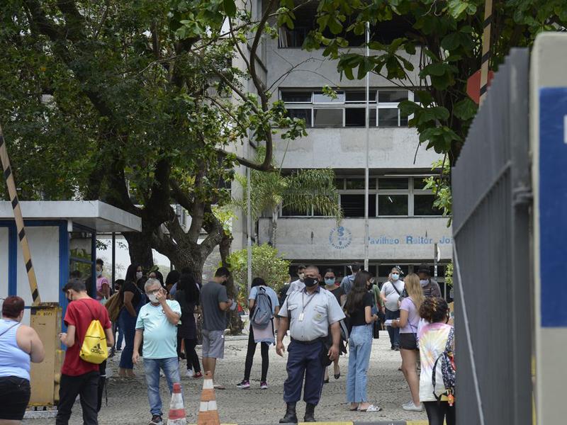 Prouni: amanhã termina prazo para informações da lista de espera