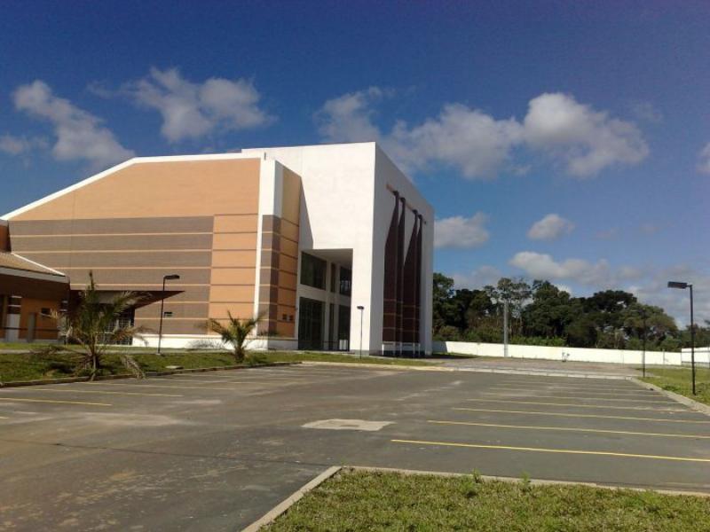 Homem é condenado a mais de 18 anos de prisão em regime fechado por atear fogo em esposa