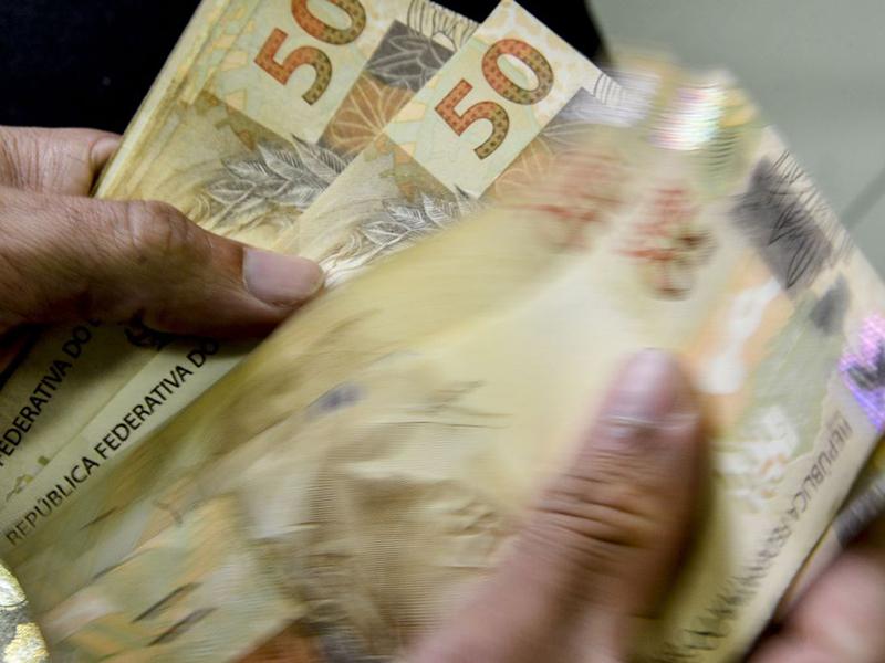 Salariômetro diz que 80,4% dos reajustes superam inflação em fevereiro